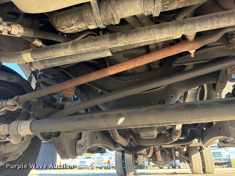 image for item EG1802 2016 Ford F550 Super Duty bucket truck