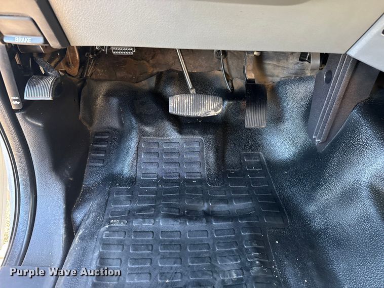 image for item EG1802 2016 Ford F550 Super Duty bucket truck