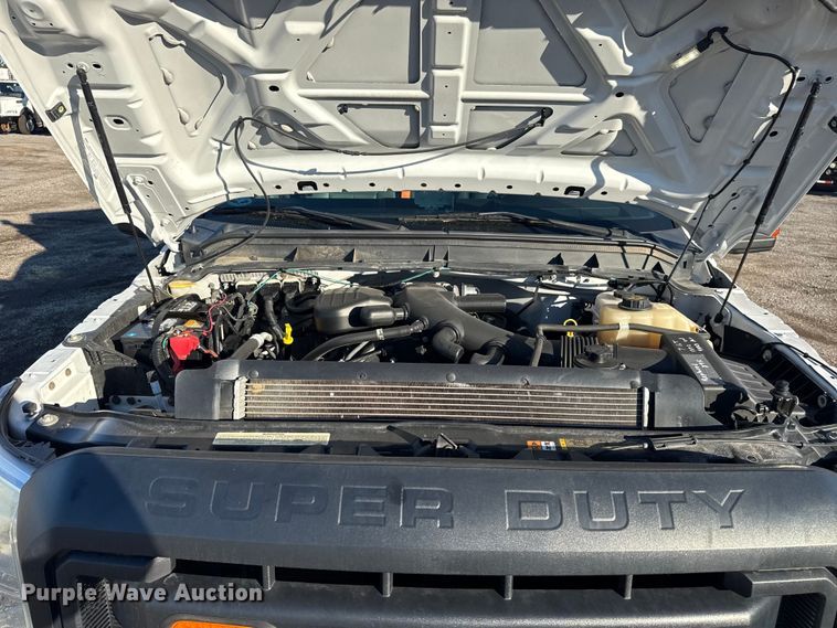 image for item EG1802 2016 Ford F550 Super Duty bucket truck