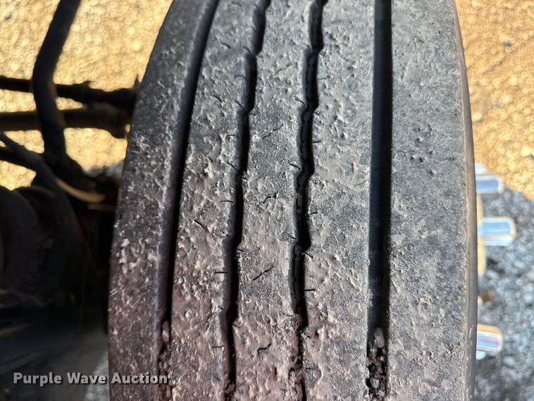 image for item EG1802 2016 Ford F550 Super Duty bucket truck