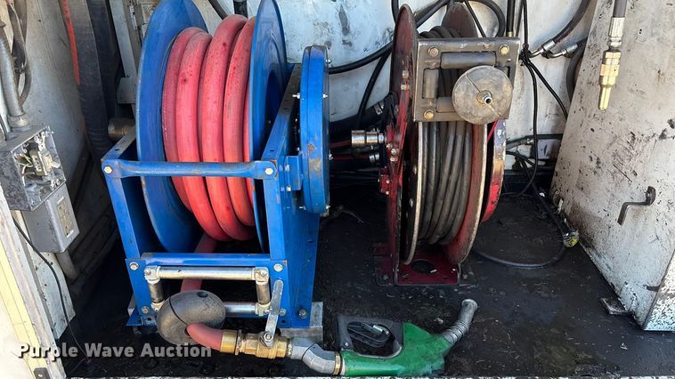 image for item EG8269 2006 Peterbilt 335 fuel truck