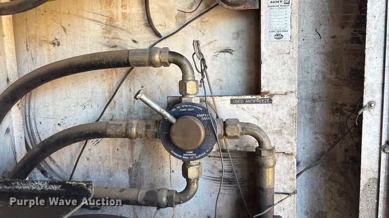 image for item EG8269 2006 Peterbilt 335 fuel truck