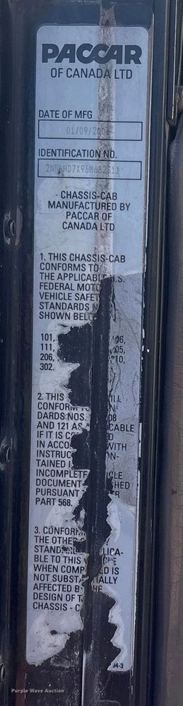 image for item EG8269 2006 Peterbilt 335 fuel truck