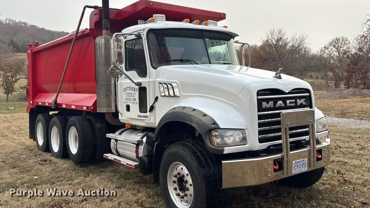 image for item EG8300 2008 Mack GU713 dump truck