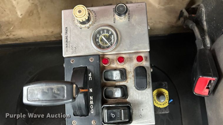 image for item EG8300 2008 Mack GU713 dump truck