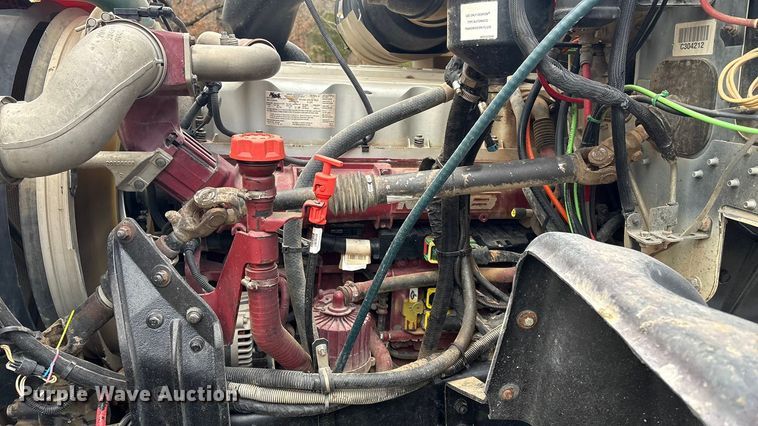 image for item EG8300 2008 Mack GU713 dump truck