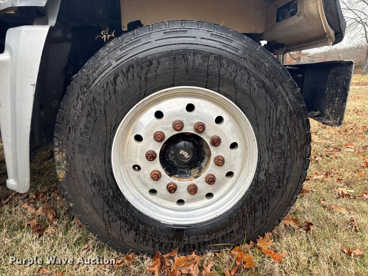 image for item EG8300 2008 Mack GU713 dump truck