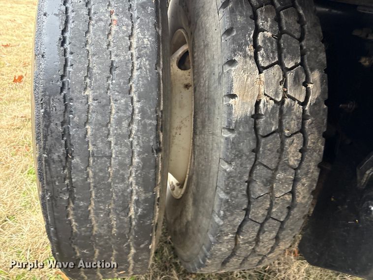 image for item EG8300 2008 Mack GU713 dump truck