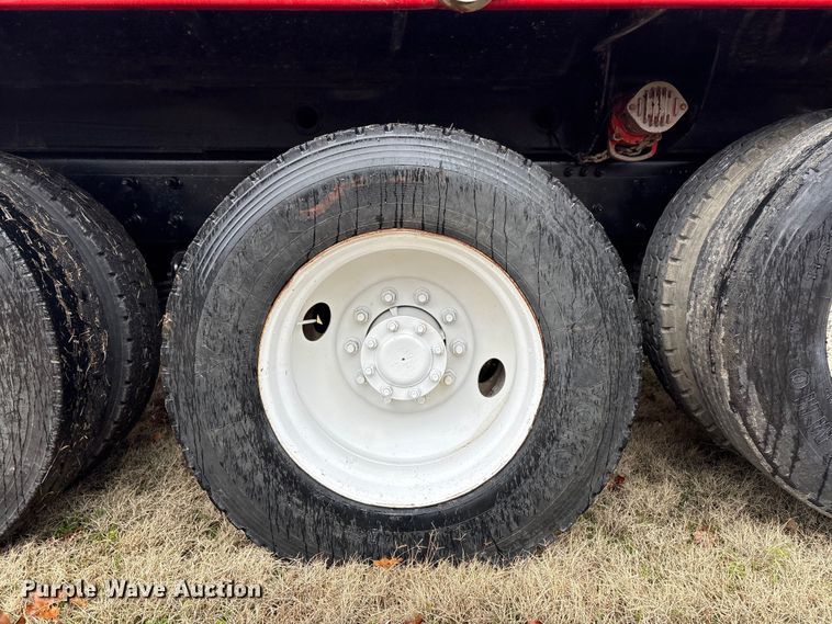 image for item EG8300 2008 Mack GU713 dump truck