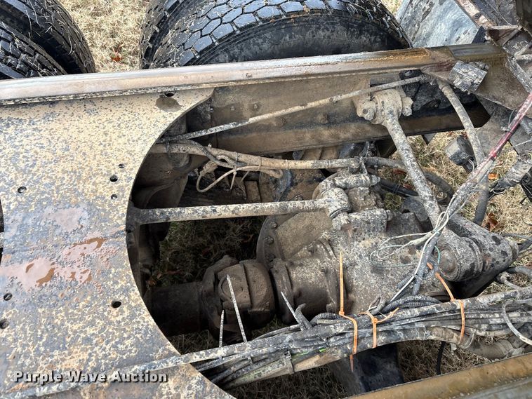 image for item EG8301 2007 Mack CV713 dump truck