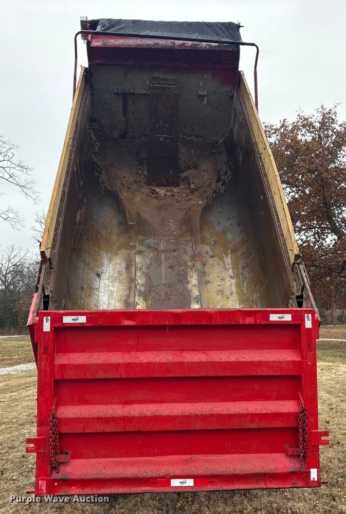 image for item EG8301 2007 Mack CV713 dump truck