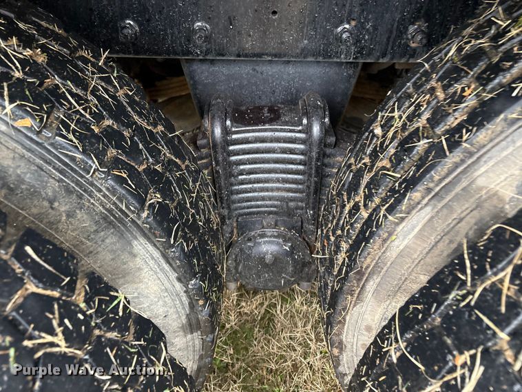 image for item EG8301 2007 Mack CV713 dump truck