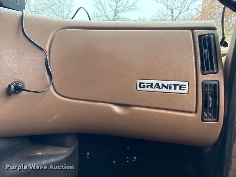 image for item EG8301 2007 Mack CV713 dump truck