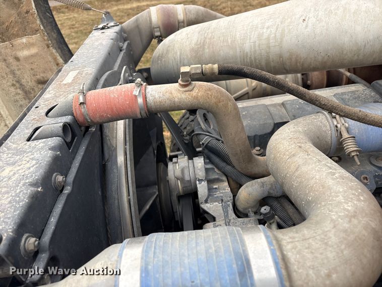 image for item EG8301 2007 Mack CV713 dump truck