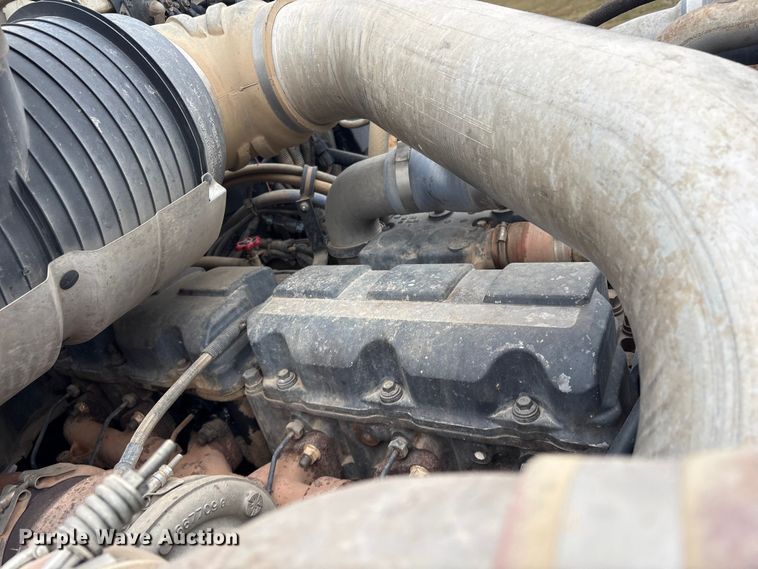 image for item EG8301 2007 Mack CV713 dump truck