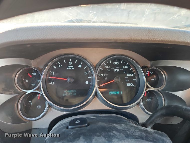 image for item EI8933 2012 Chevrolet Silverado 3500 bucket truck