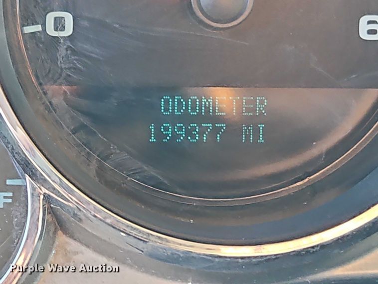 image for item EI8933 2012 Chevrolet Silverado 3500 bucket truck