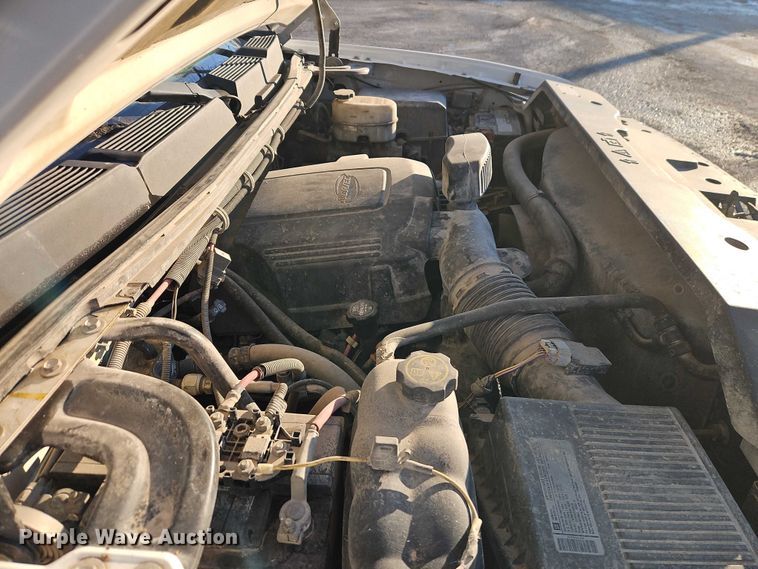 image for item EI8933 2012 Chevrolet Silverado 3500 bucket truck