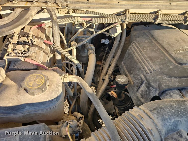 image for item EI8933 2012 Chevrolet Silverado 3500 bucket truck