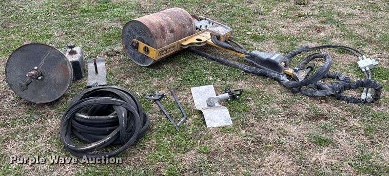 image for item EJ7776 Curb Roller MFG CM4000 curb roller