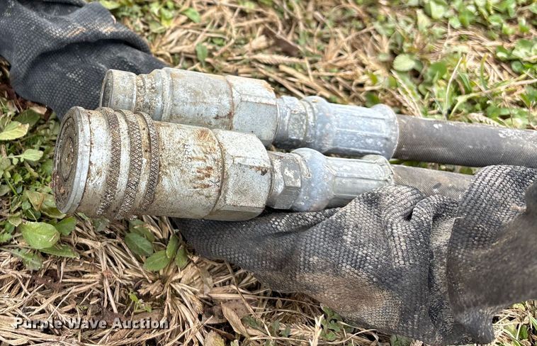 image for item EJ7776 Curb Roller MFG CM4000 curb roller