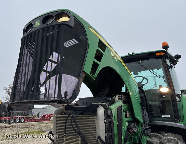 image for item EM0056 2007 John Deere 8330 MFWD tractor