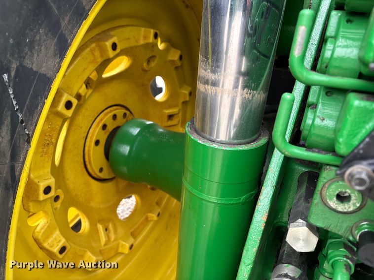 image for item EM0056 2007 John Deere 8330 MFWD tractor