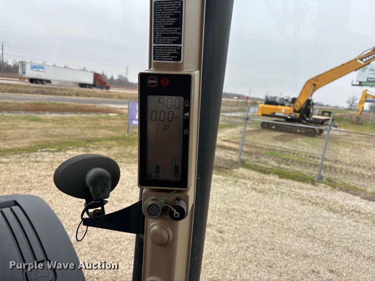 image for item EM0056 2007 John Deere 8330 MFWD tractor