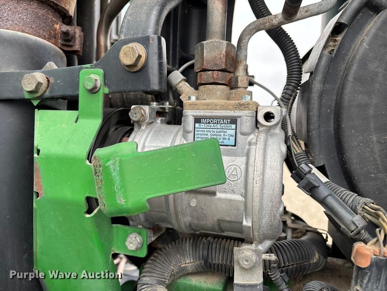 image for item EM0056 2007 John Deere 8330 MFWD tractor