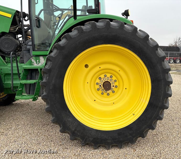image for item EM0056 2007 John Deere 8330 MFWD tractor