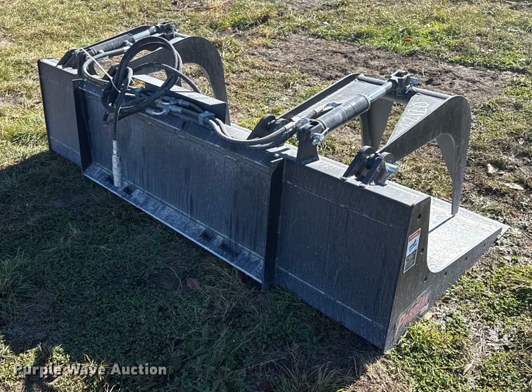 image for item EN0064 Pabreak skid steer grapple bucket