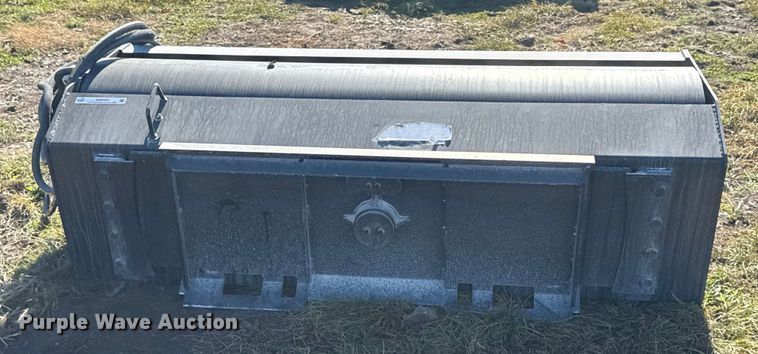 image for item EN0065 Skid steer vibratory roller