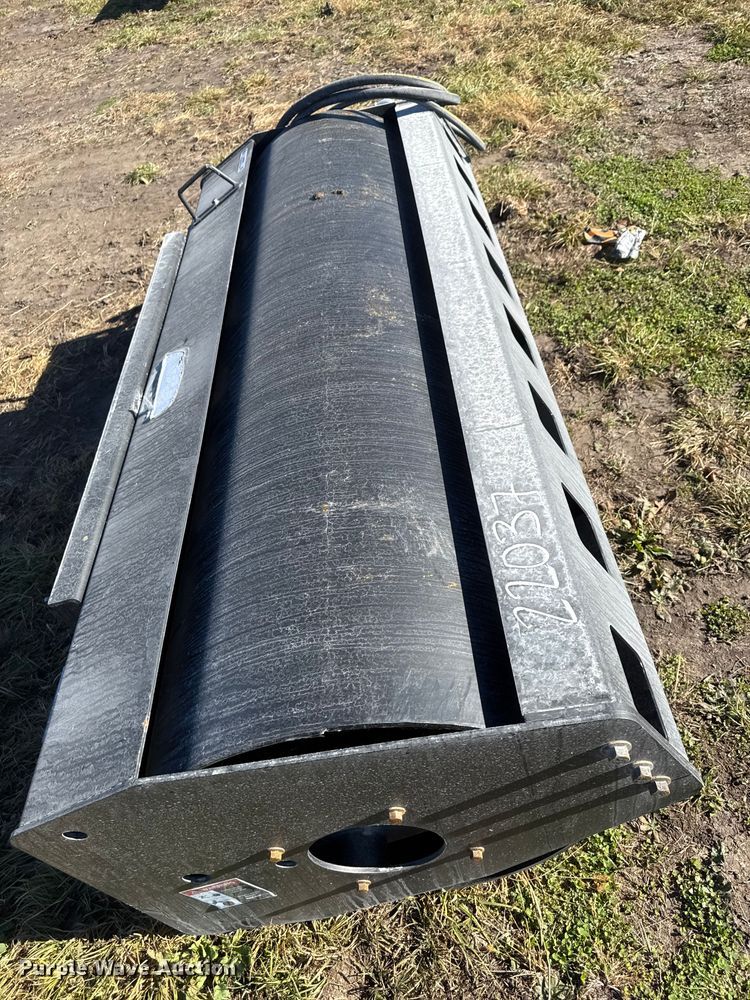 image for item EN0065 Skid steer vibratory roller