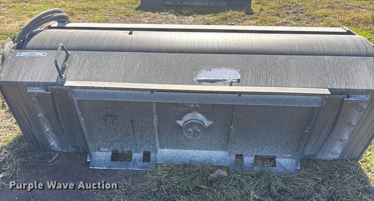 image for item EN0065 Skid steer vibratory roller