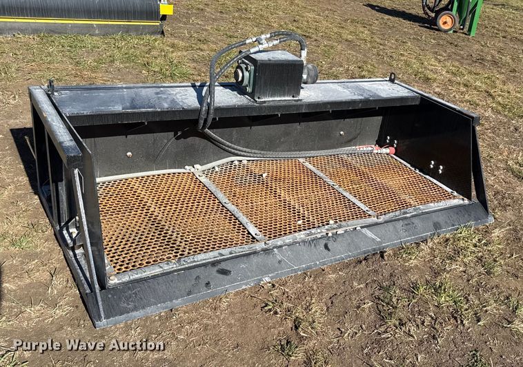 image for item EN0068 2025 Future VB59 skid steer vibrating bucket