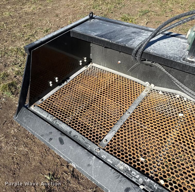 image for item EN0068 2025 Future VB59 skid steer vibrating bucket