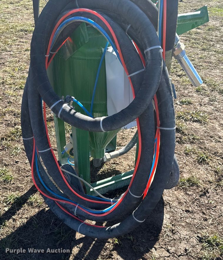 image for item EN0075 Dustless blasting pot