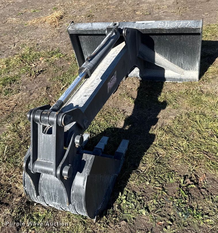 image for item EN0078 Pabreak skid steer backhoe