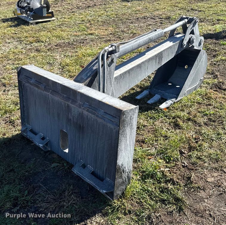 image for item EN0078 Pabreak skid steer backhoe