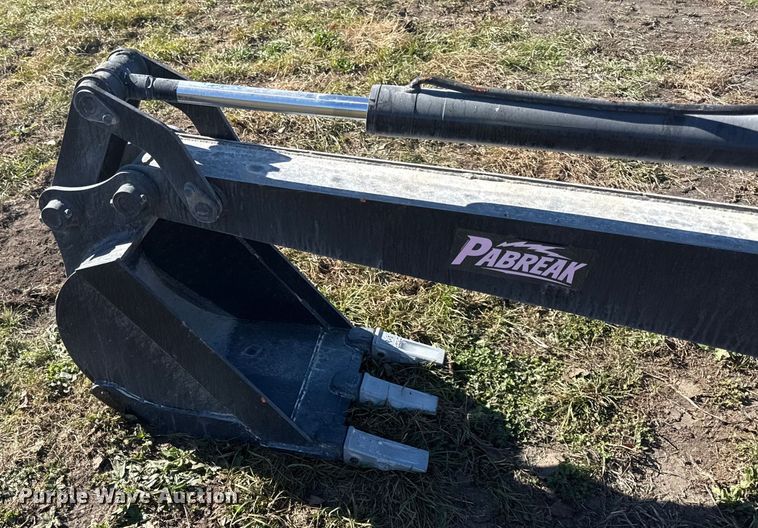 image for item EN0078 Pabreak skid steer backhoe