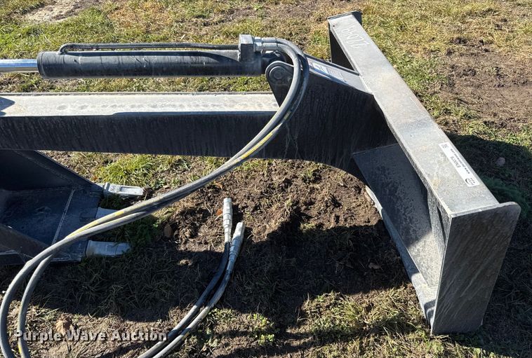 image for item EN0079 Pabreak skid steer backhoe