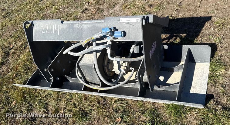 image for item EN0083 Pabreak skid steer plate compactor