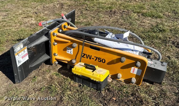 image for item EN0086 2025 Wolverine CB-11-750F skid steer breaker