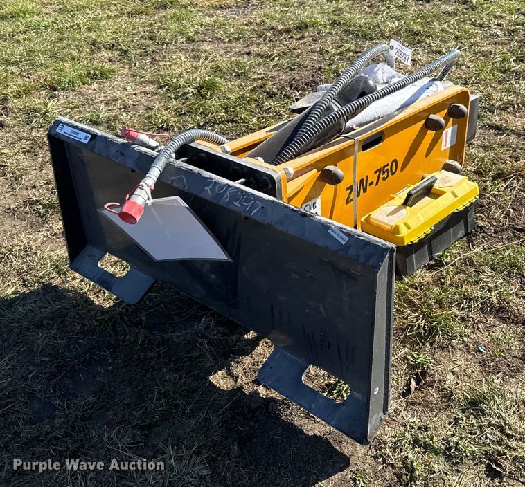 image for item EN0086 2025 Wolverine CB-11-750F skid steer breaker