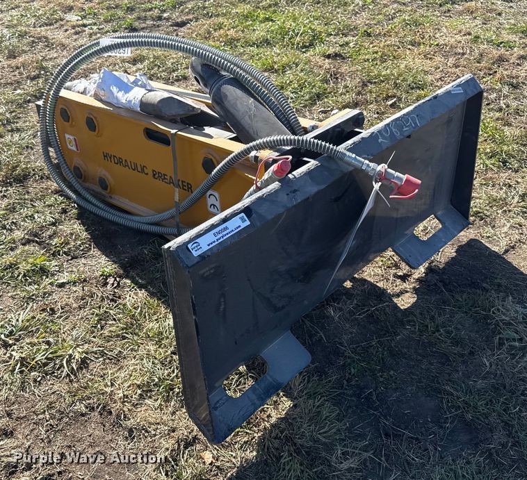 image for item EN0086 2025 Wolverine CB-11-750F skid steer breaker