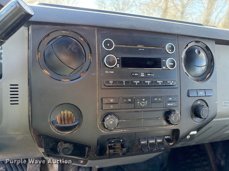 image for item EN0093 2015 Ford F550 Crew Cab dump truck