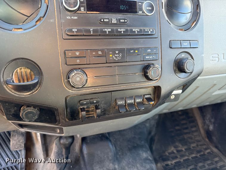 image for item EN0093 2015 Ford F550 Crew Cab dump truck