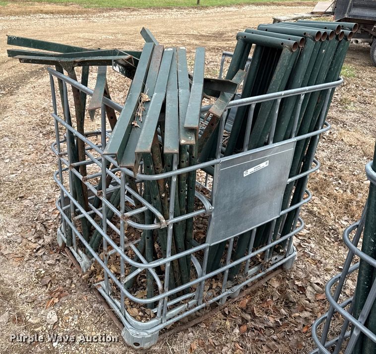 image for item EN0094 Veneer scaffolding