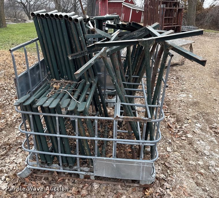 image for item EN0094 Veneer scaffolding