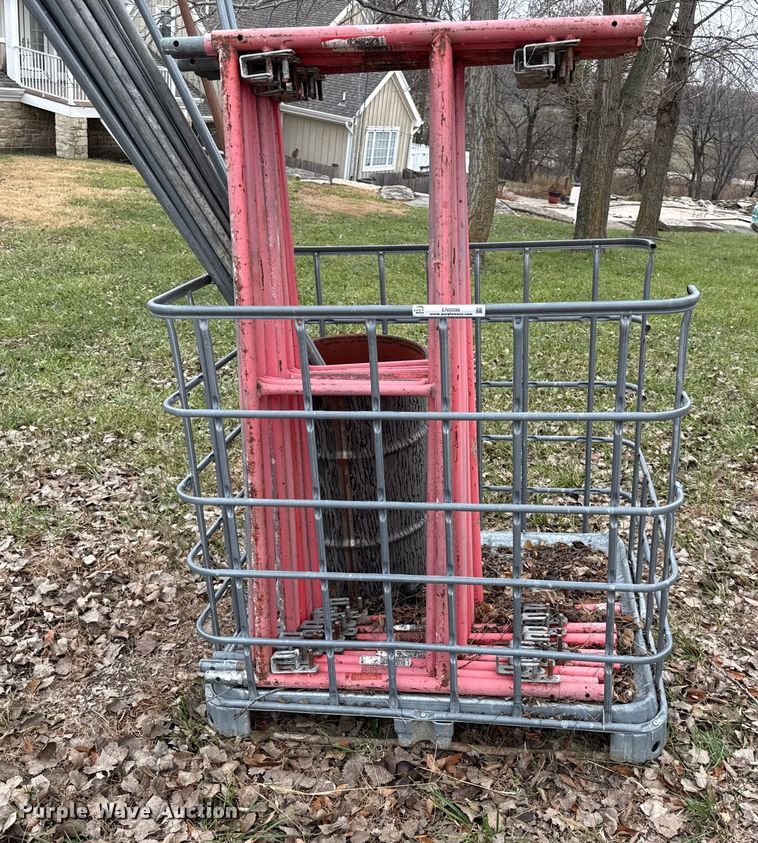 image for item EN0096 Scaffolding